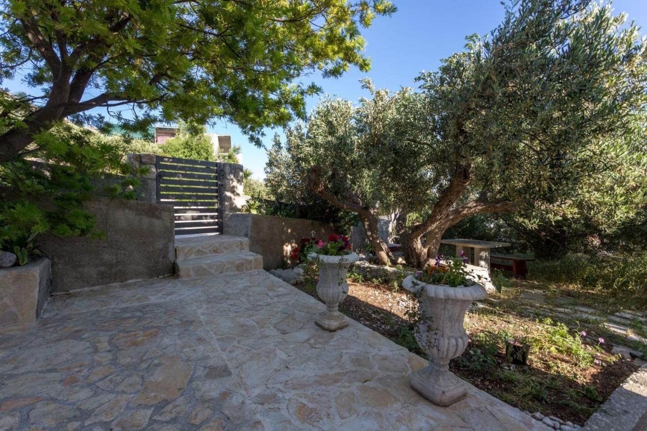 Appartamento Olive Garden Hvar Town Esterno foto