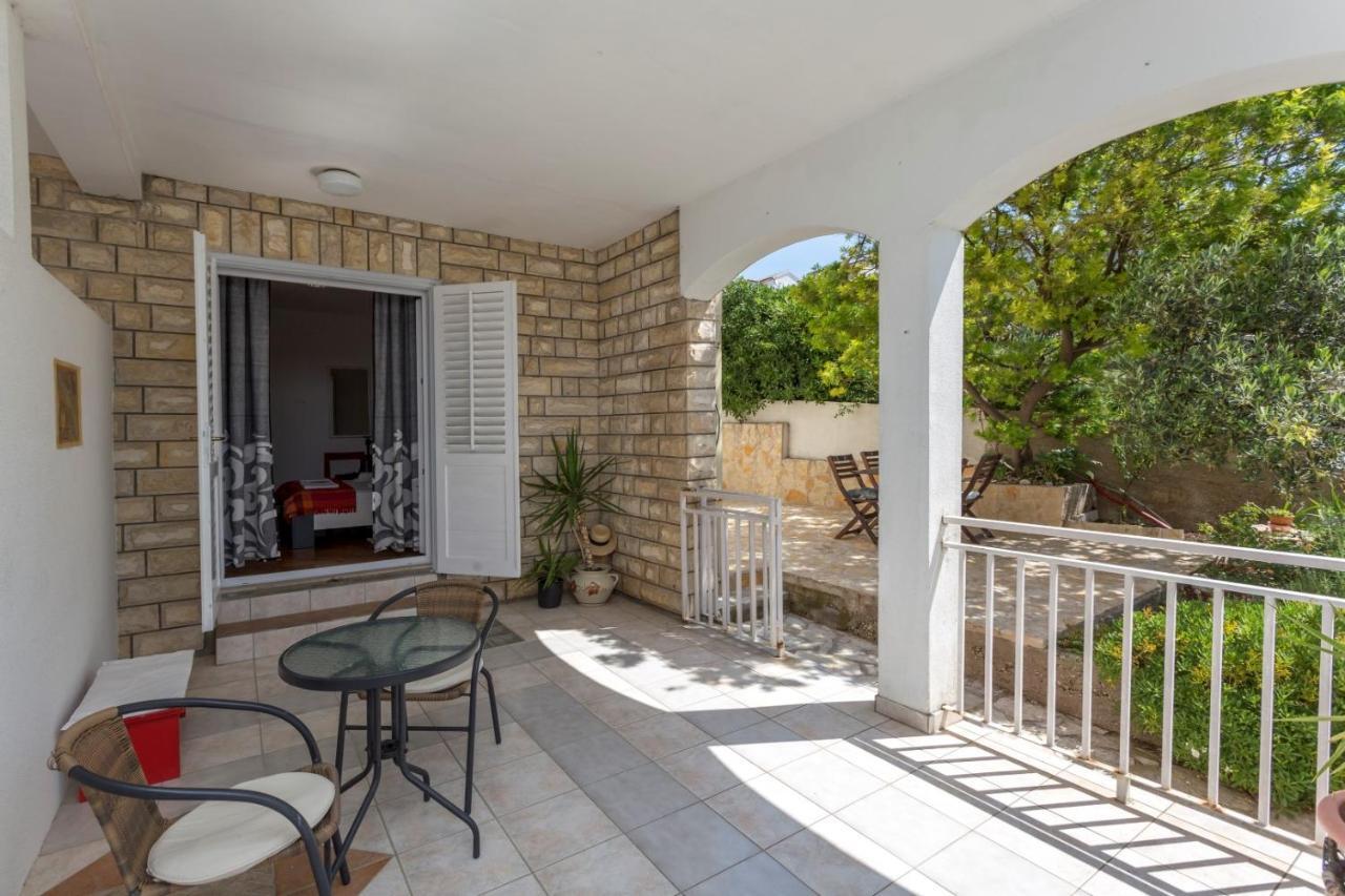 Appartamento Olive Garden Hvar Town Esterno foto