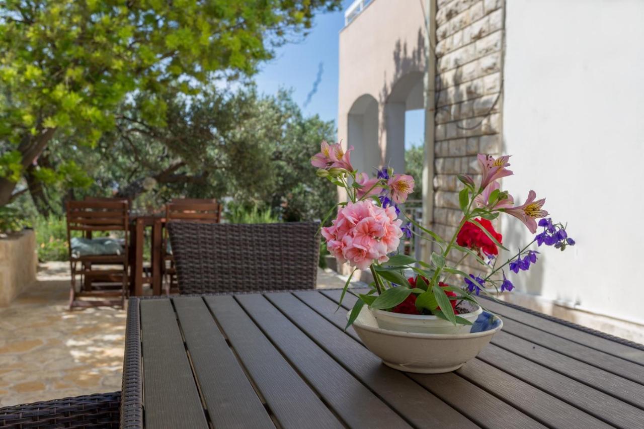 Appartamento Olive Garden Hvar Town Esterno foto